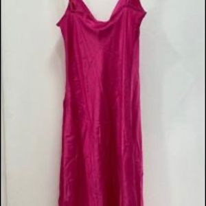 NWT Love Mar 100 % Silk Pink Dress Woman's Size M
